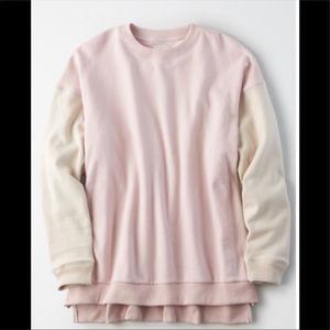 American Eagle Oversized Crew Sweater